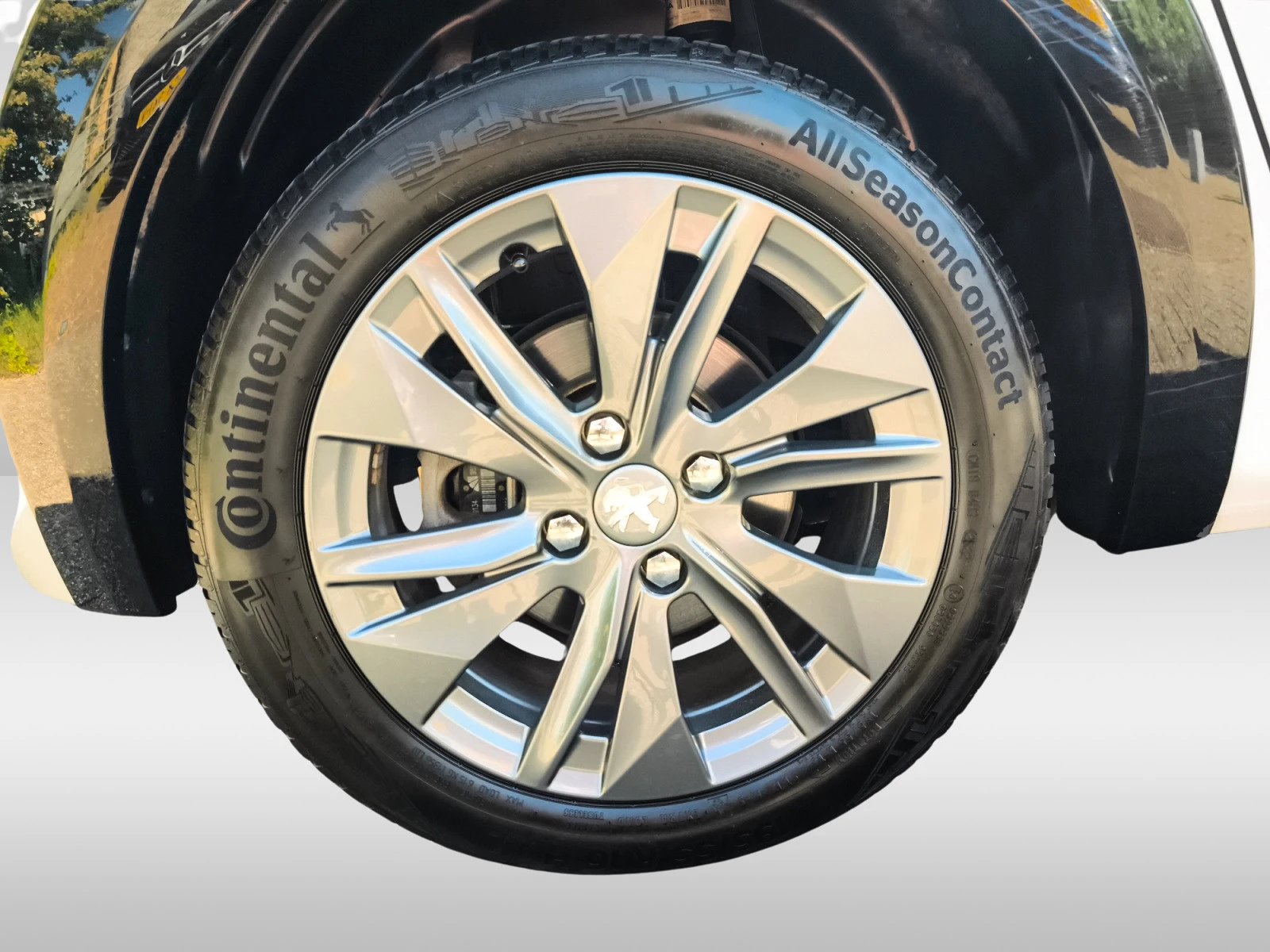 Hoofdafbeelding Peugeot e-208