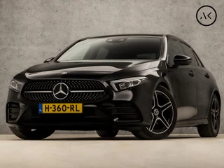 Mercedes-Benz A-Klasse 180 AMG Sport Automaat (APPLE CARPLAY, GROOT NAVI, SFEERVERLICHTING, CAMERA, LEDER/ALCANTARA, SPORTSTOELEN, STOELVERWARMING, GETINT GLAS, WIDESCREEN, NIEUWE APK, NIEUWSTAAT)