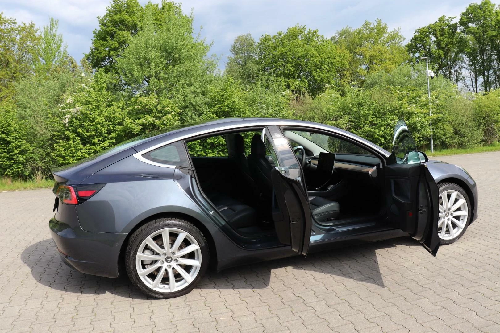 Hoofdafbeelding Tesla Model 3