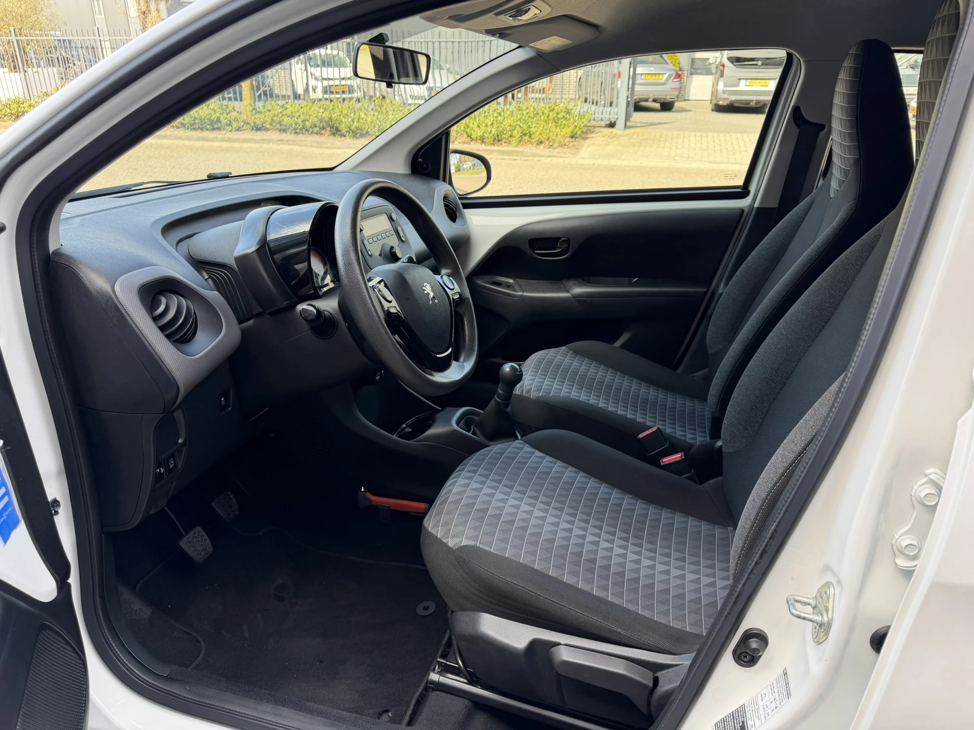 Hoofdafbeelding Peugeot 108