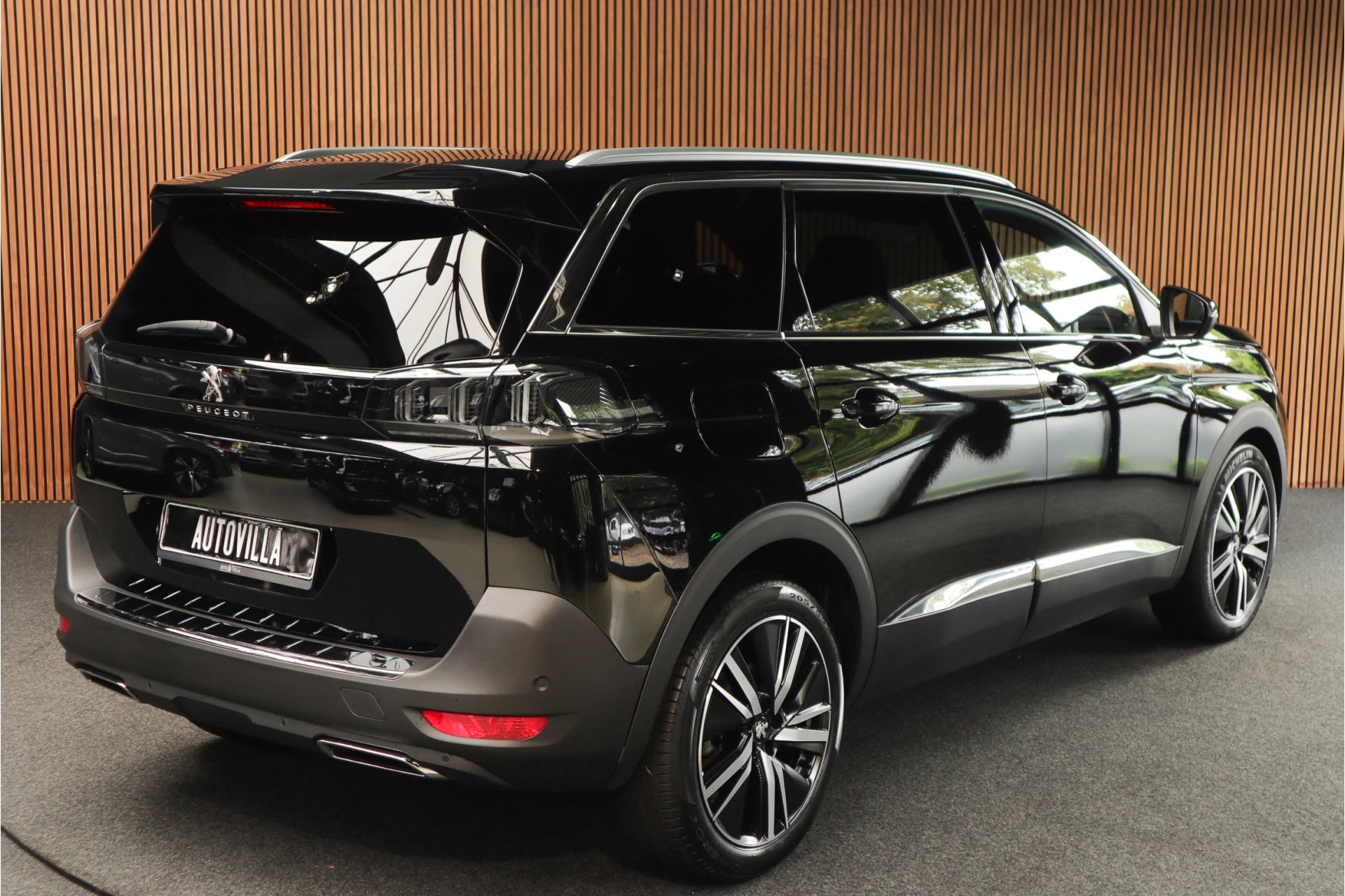 Hoofdafbeelding Peugeot 5008