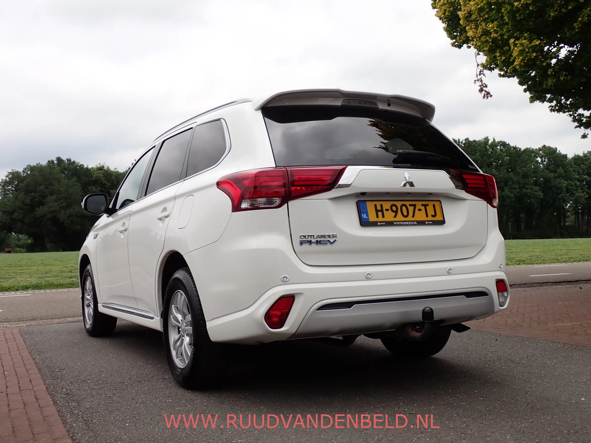 Hoofdafbeelding Mitsubishi Outlander