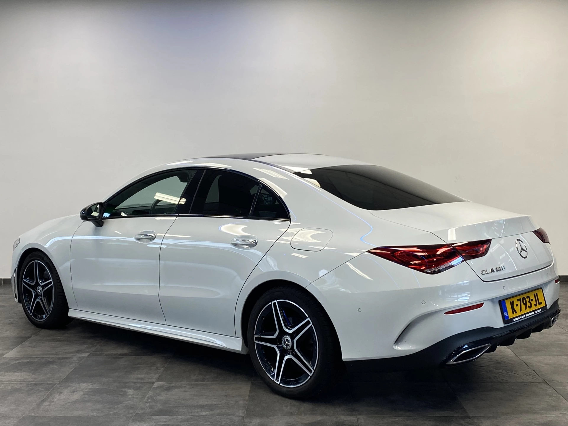 Hoofdafbeelding Mercedes-Benz CLA