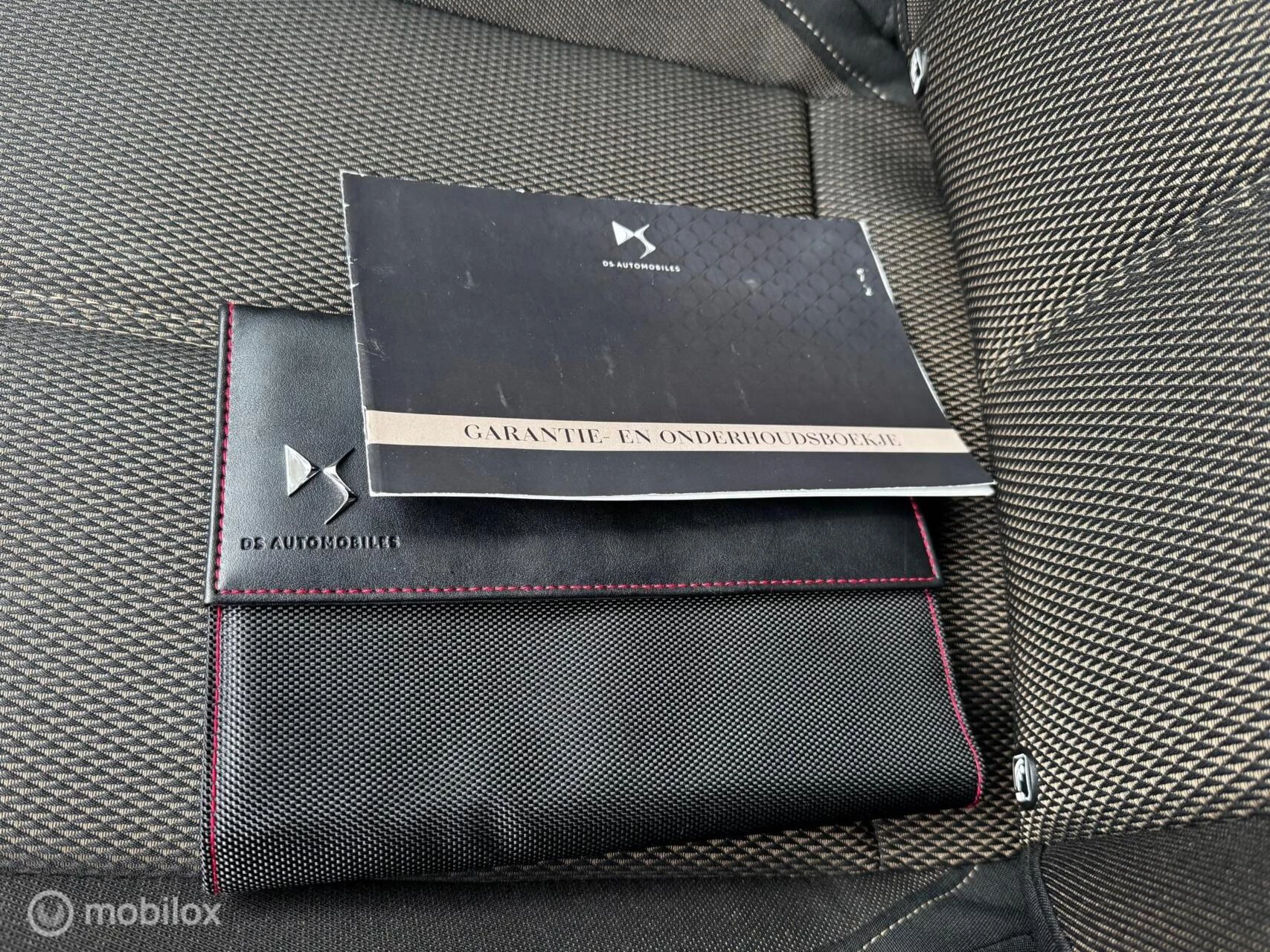 Hoofdafbeelding DS DS 7