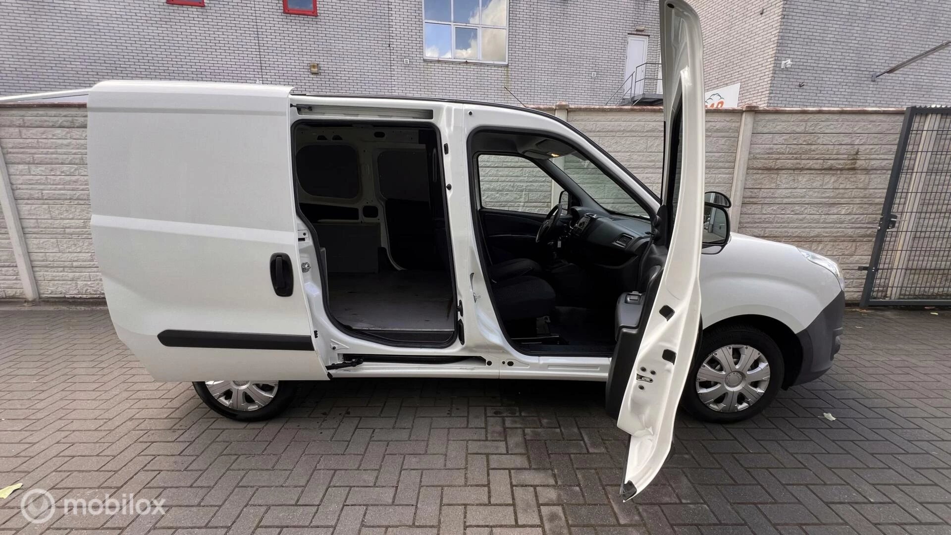 Hoofdafbeelding Opel Combo