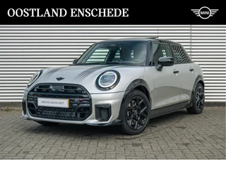 Hoofdafbeelding MINI 5-deurs MINI 5-deurs Hatchback Cooper C Automaat / John Cooper Works / Pakket M / 17" JCW Sprint Spoke black
