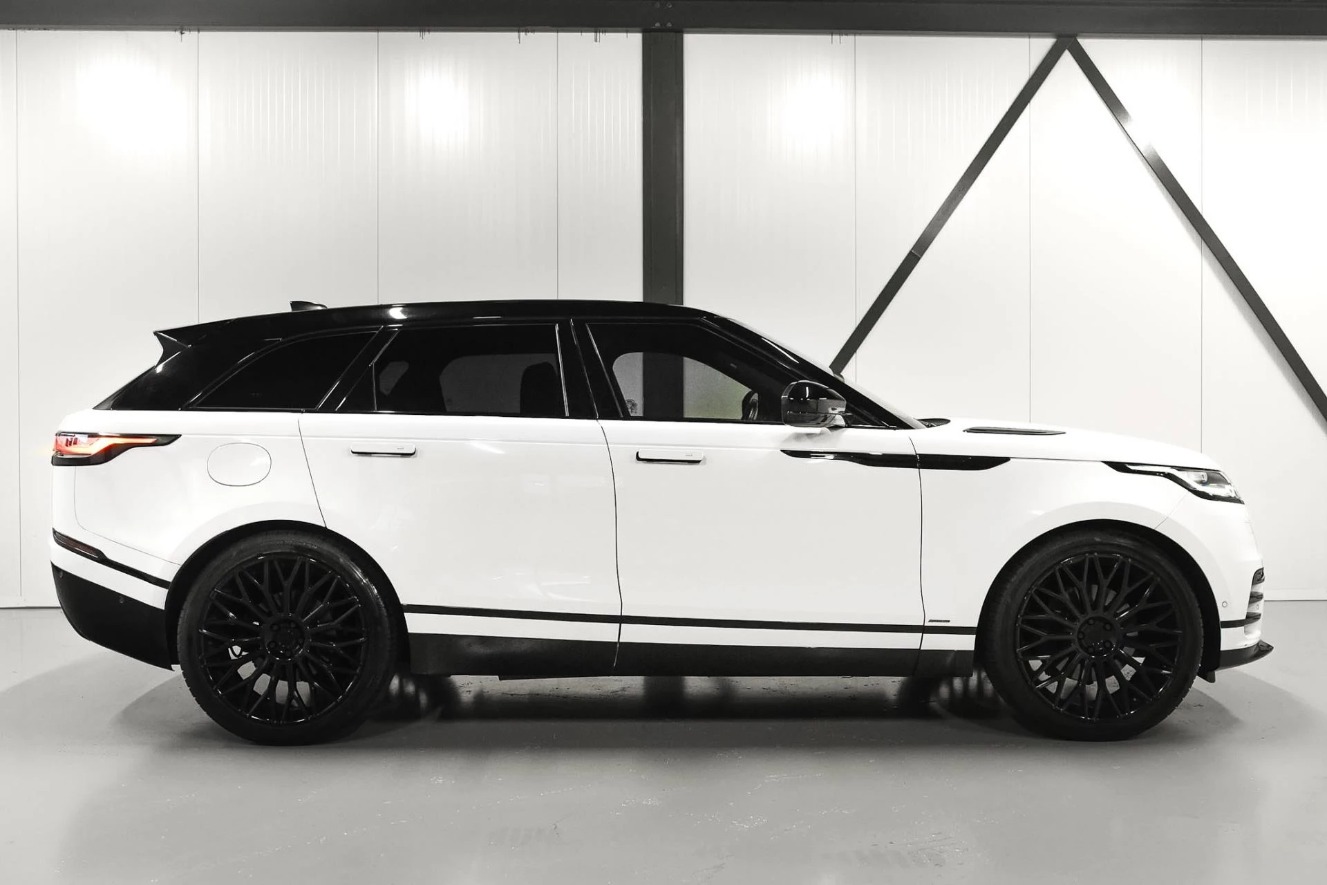 Hoofdafbeelding Land Rover Range Rover Velar
