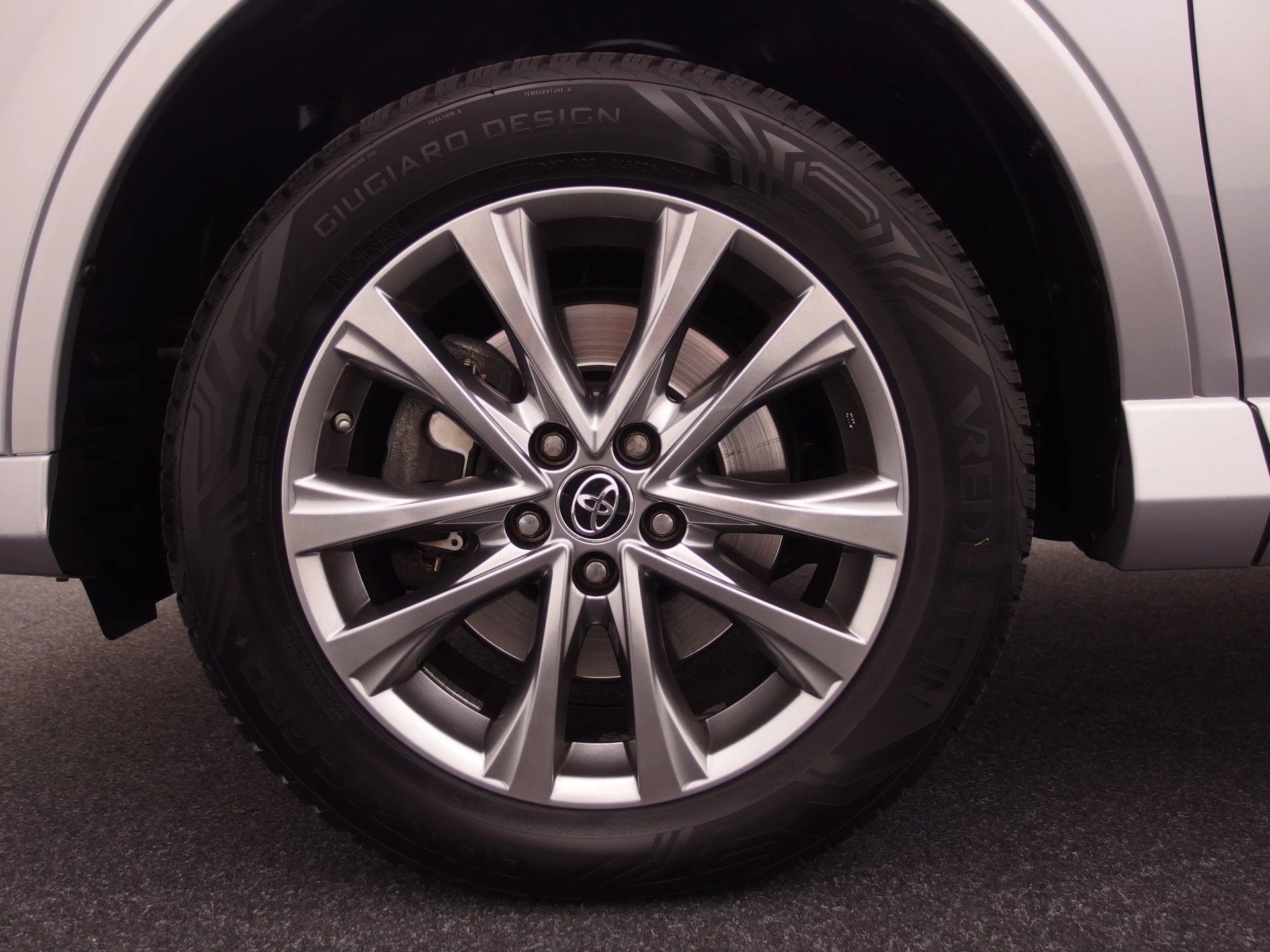 Hoofdafbeelding Toyota RAV4