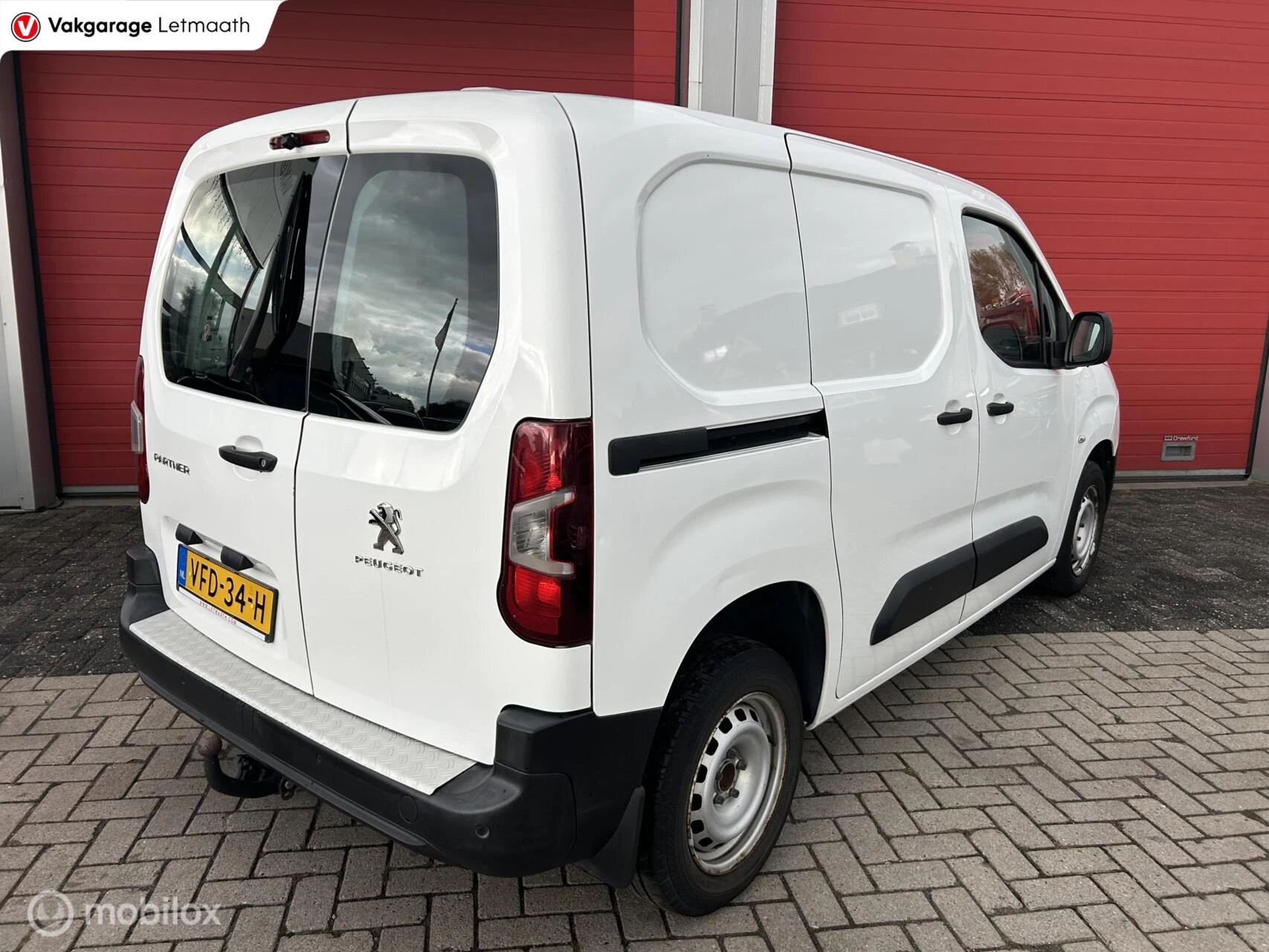 Hoofdafbeelding Peugeot Partner