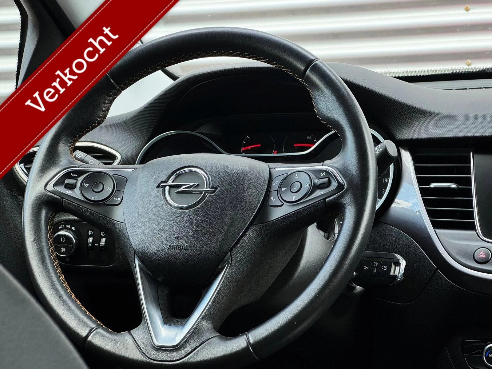 Hoofdafbeelding Opel Crossland X