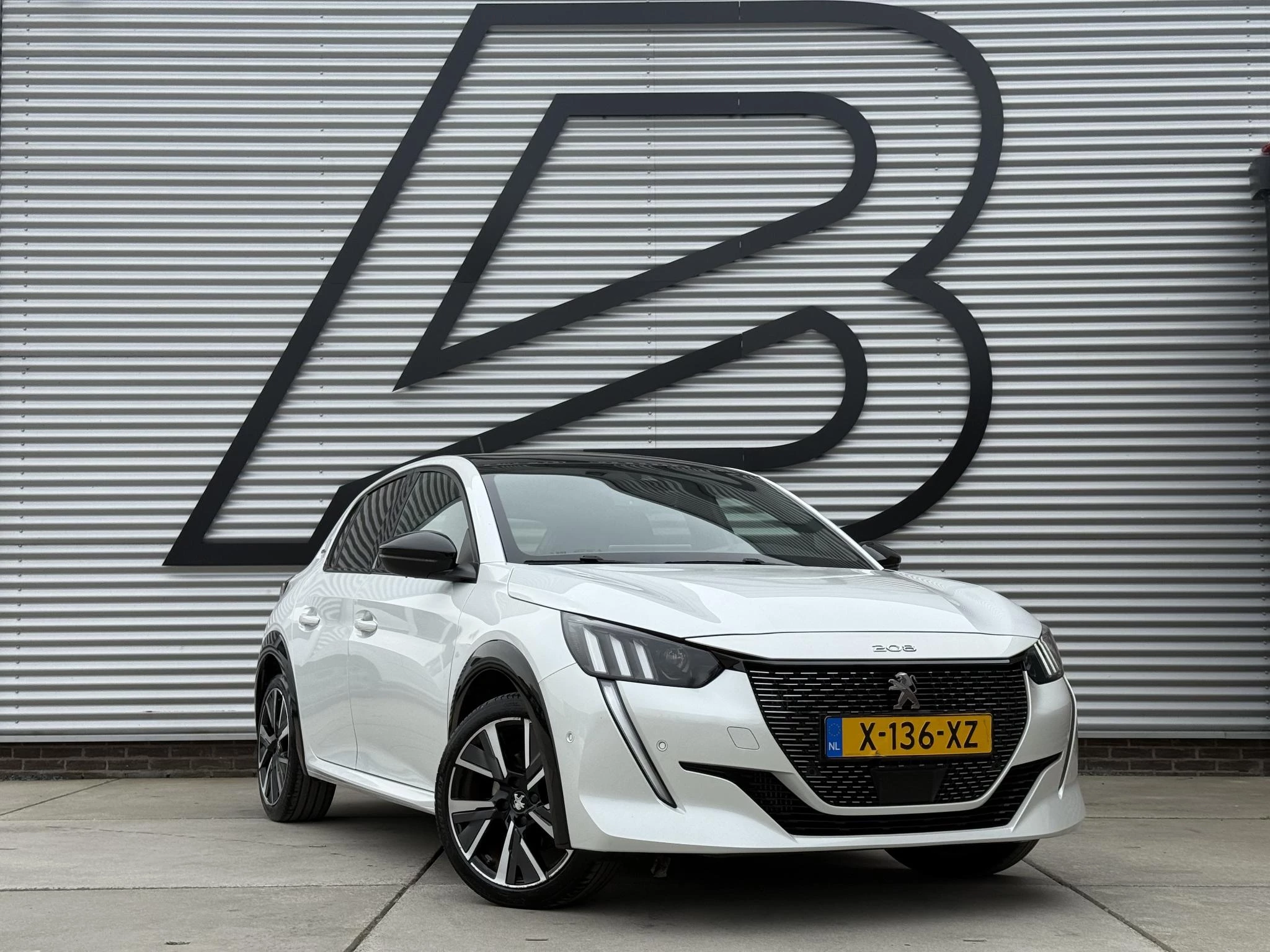 Hoofdafbeelding Peugeot 208