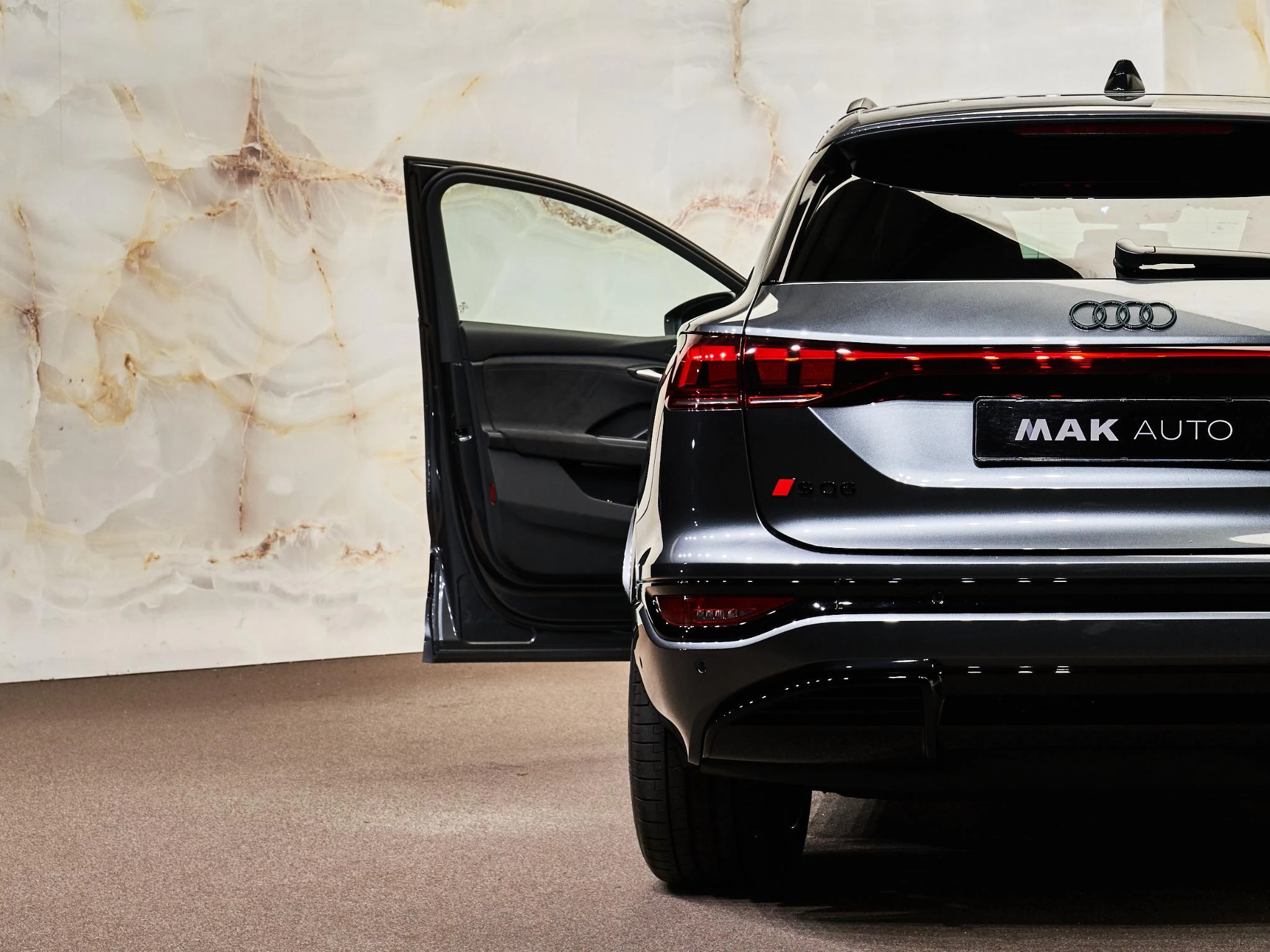 Hoofdafbeelding Audi SQ6 e-tron