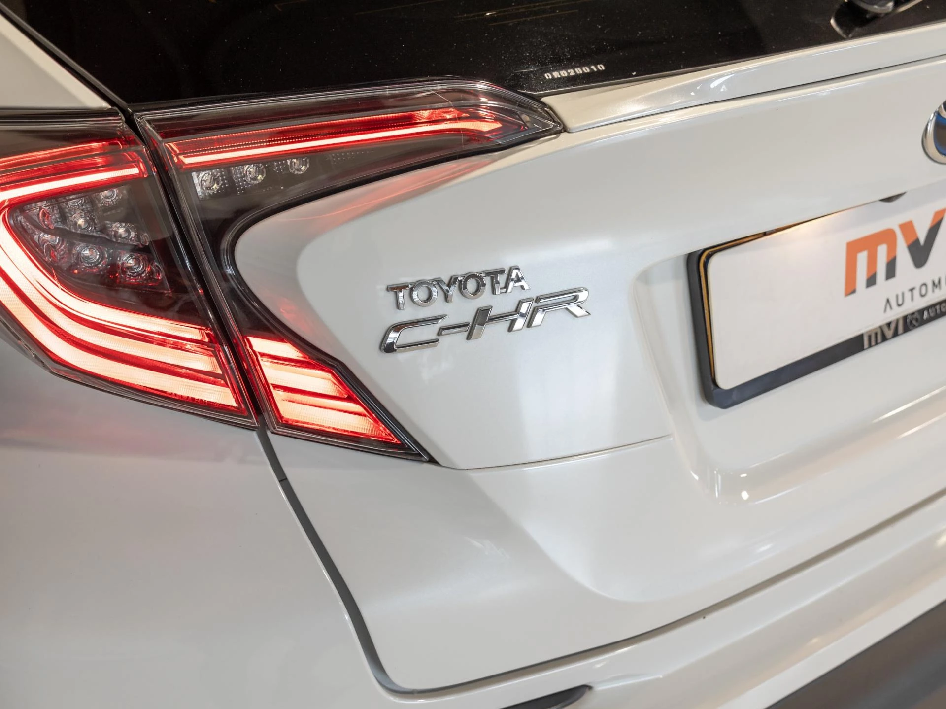 Hoofdafbeelding Toyota C-HR