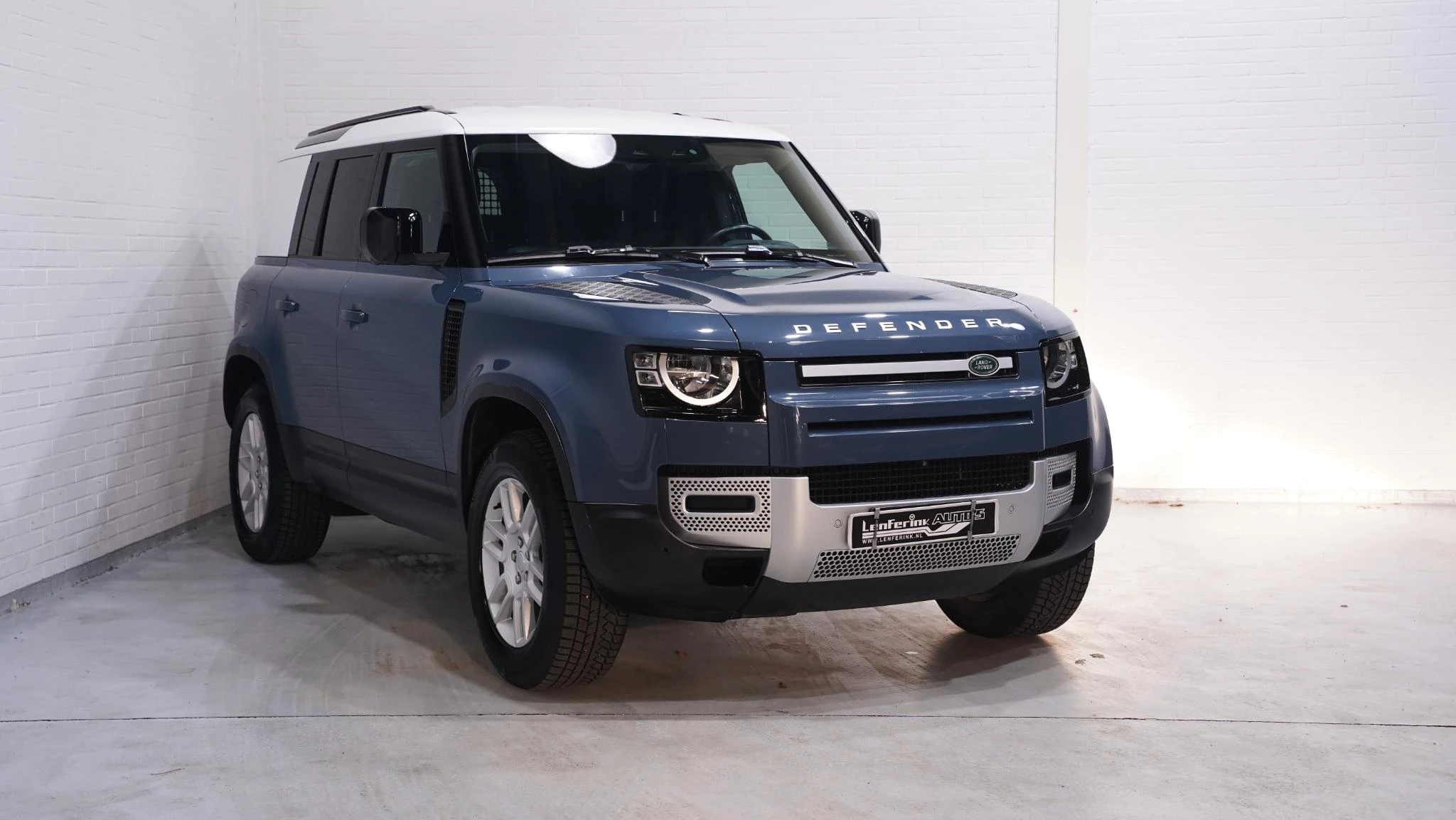 Hoofdafbeelding Land Rover Defender