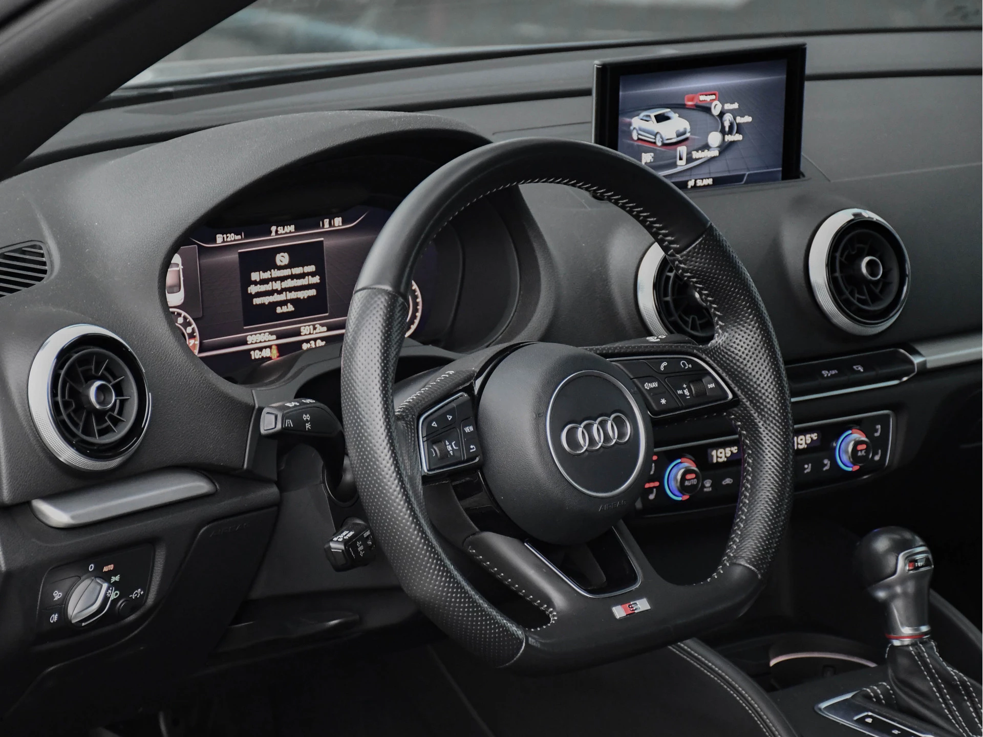 Hoofdafbeelding Audi S3