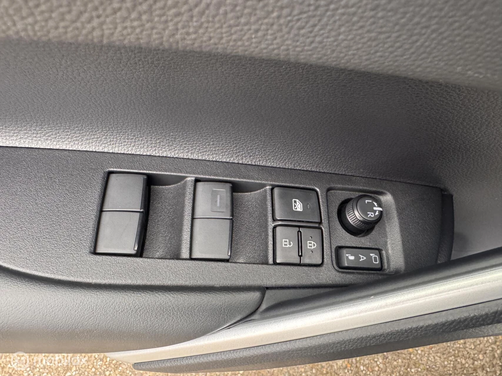 Hoofdafbeelding Toyota Corolla