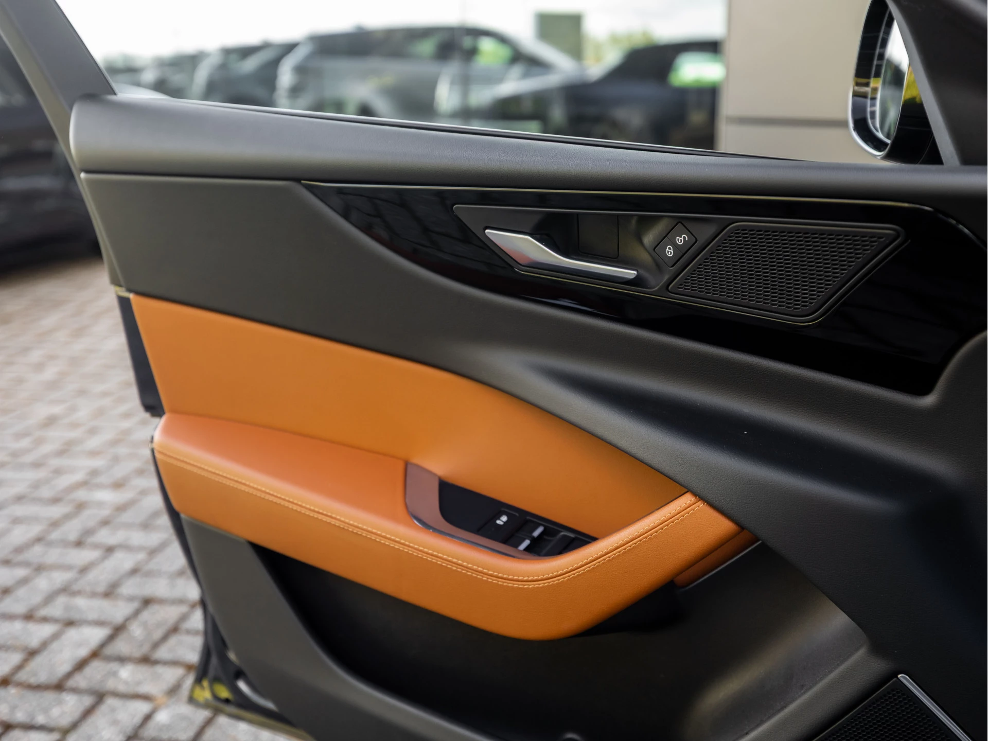 Hoofdafbeelding Jaguar XE