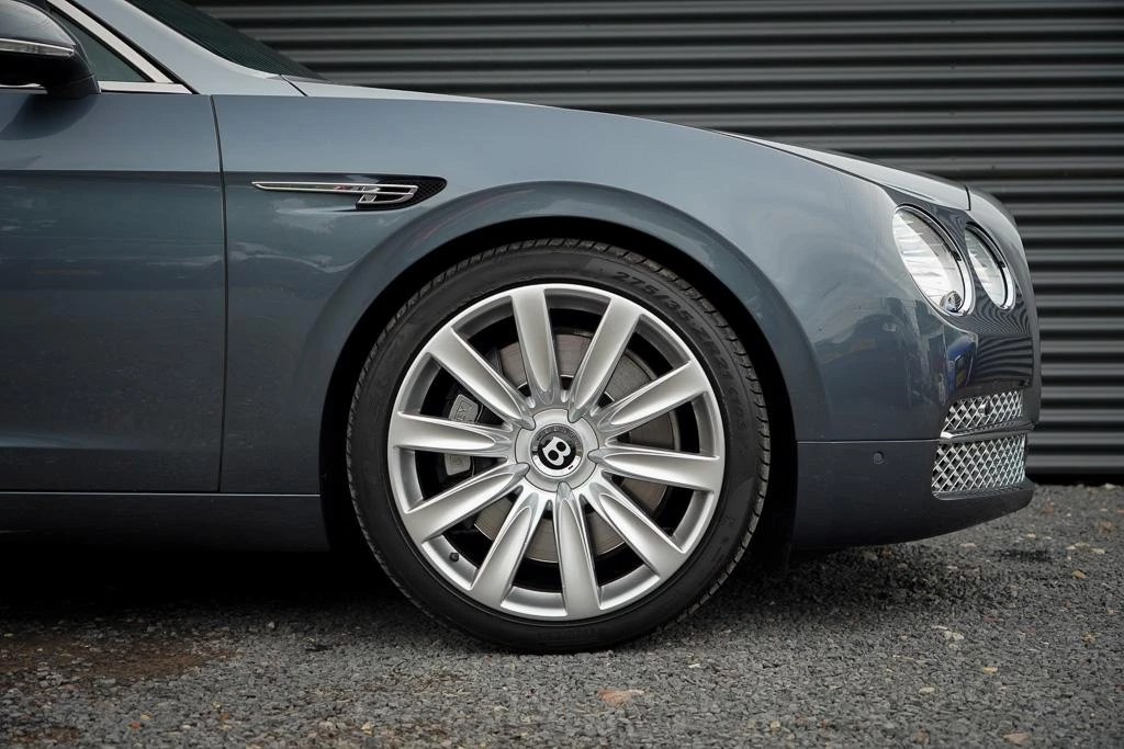 Hoofdafbeelding Bentley Flying Spur