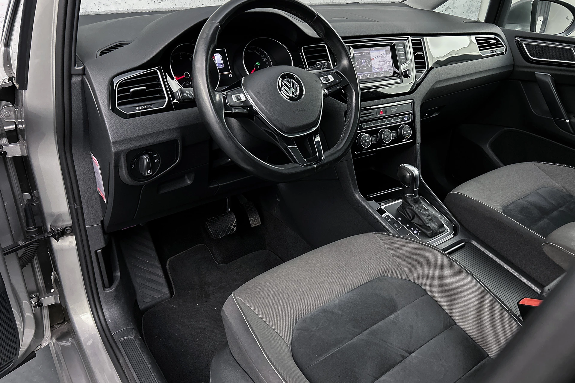 Hoofdafbeelding Volkswagen Golf Sportsvan
