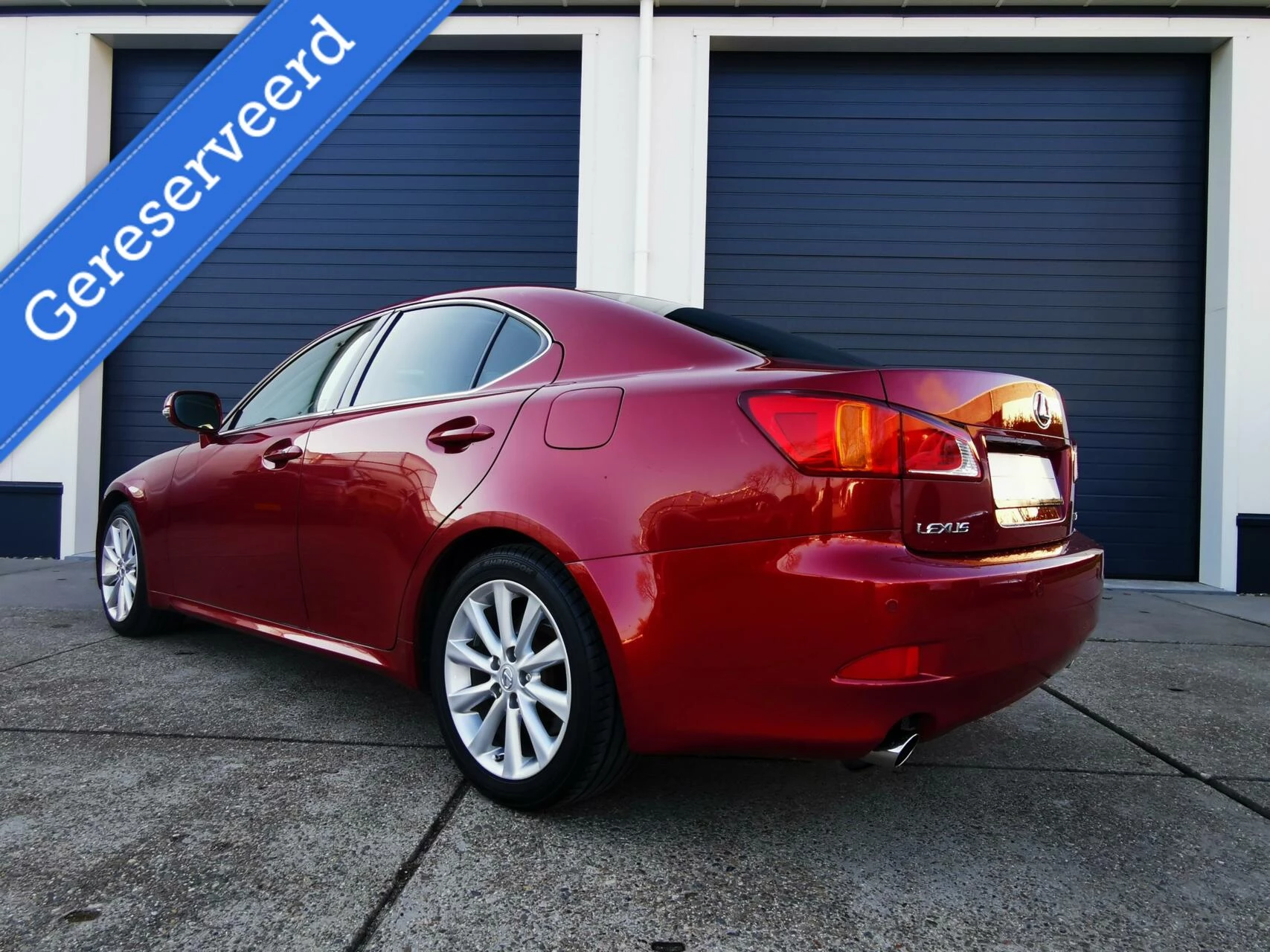 Hoofdafbeelding Lexus IS
