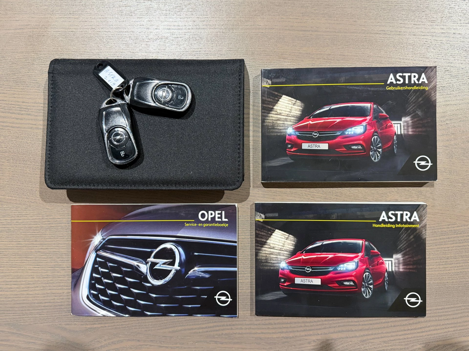 Hoofdafbeelding Opel Astra