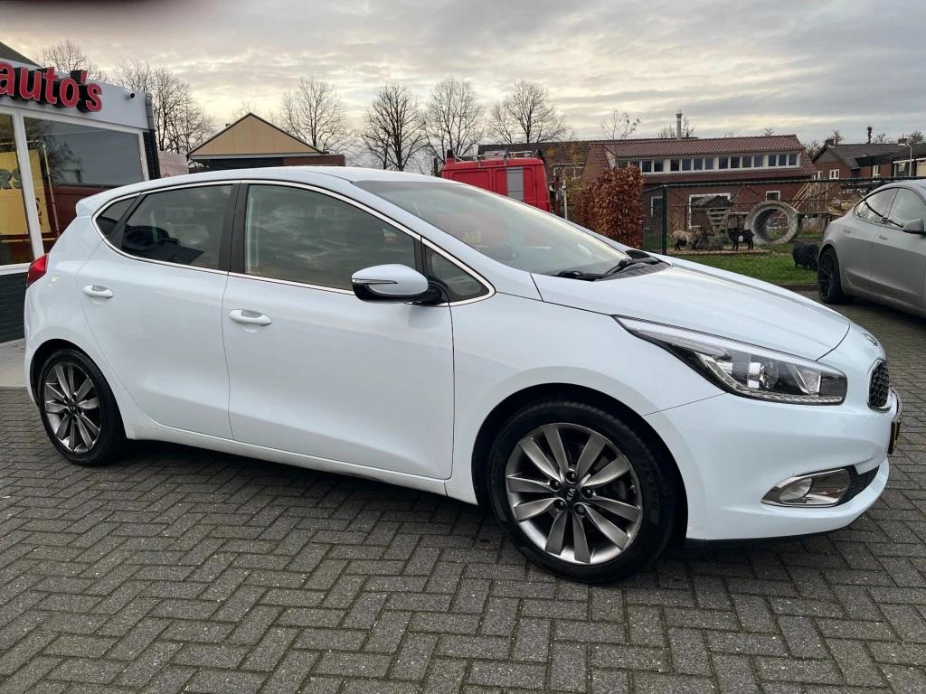 Hoofdafbeelding Kia Ceed