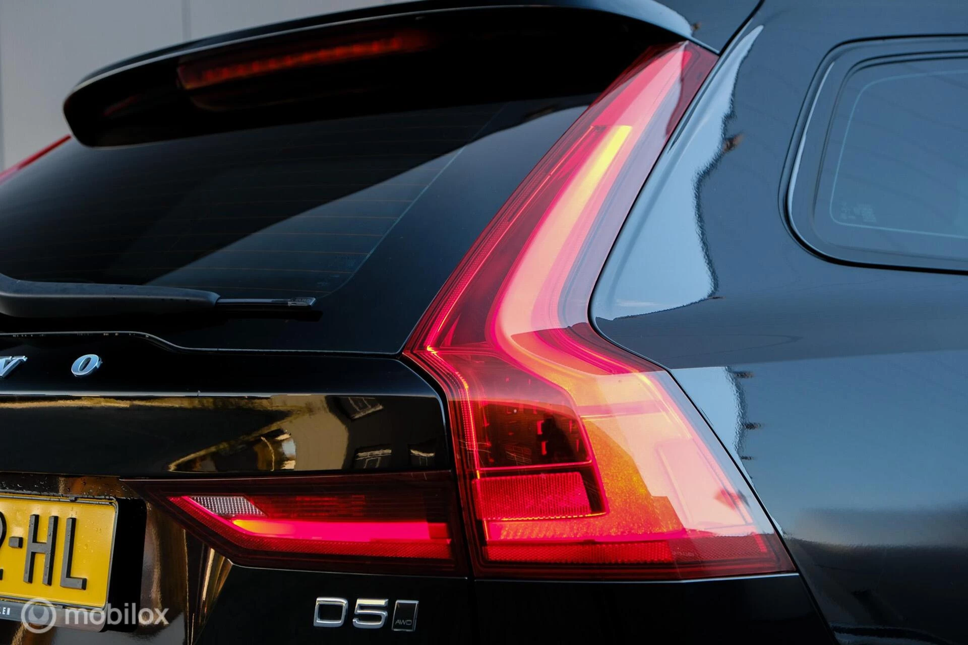 Hoofdafbeelding Volvo V90