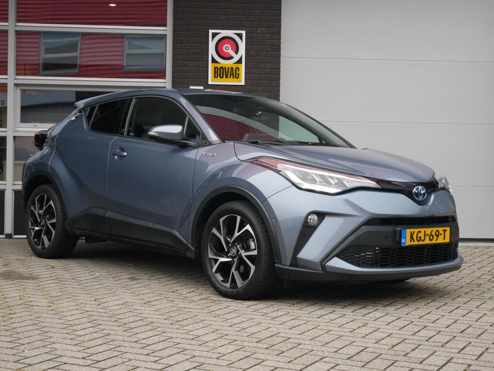 Hoofdafbeelding Toyota C-HR