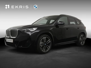 BMW iX1 eDrive20 67 kWh M Sport Edition | Comfort Access | Elektrisch bediende stoel | Massage | Panoramadak | Adaptive Cruise |