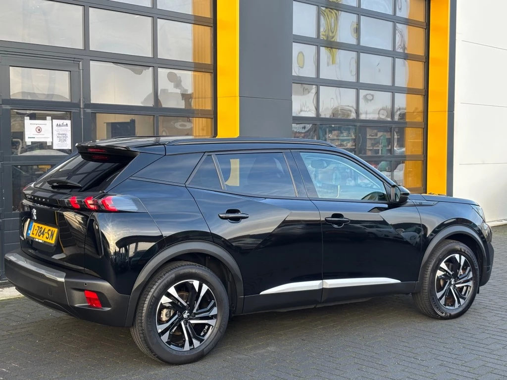 Hoofdafbeelding Peugeot e-2008