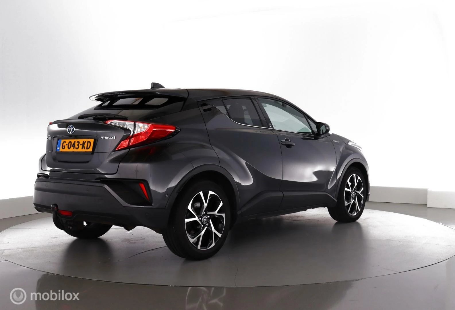 Hoofdafbeelding Toyota C-HR