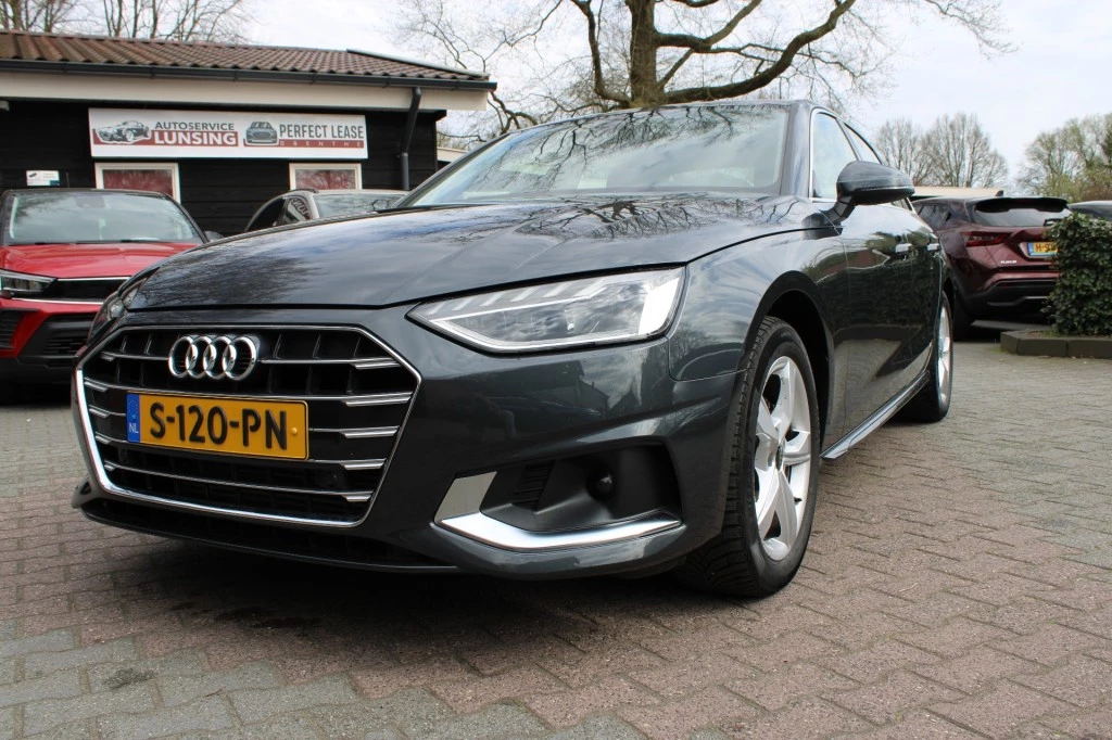 Hoofdafbeelding Audi A4