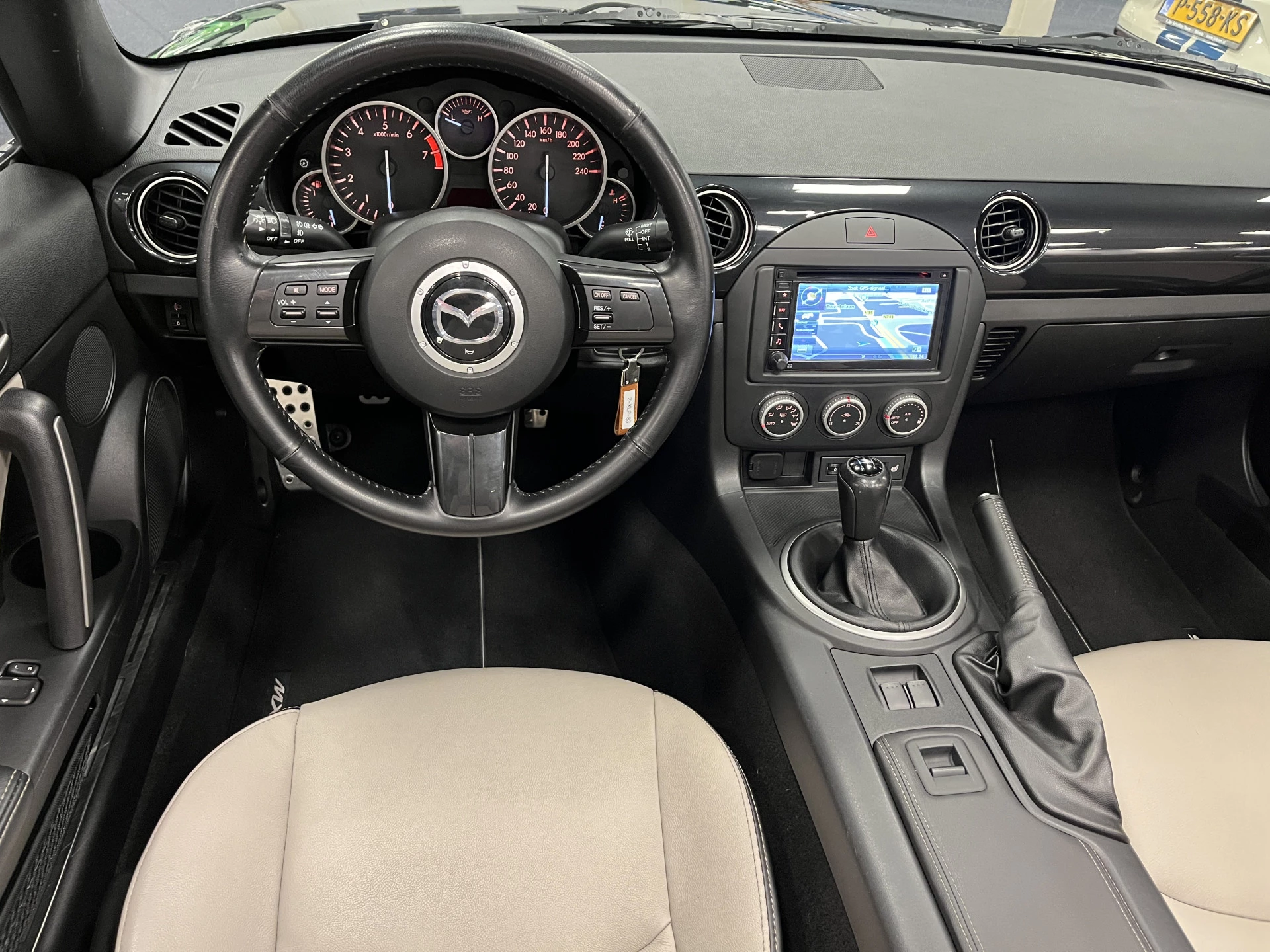 Hoofdafbeelding Mazda MX-5