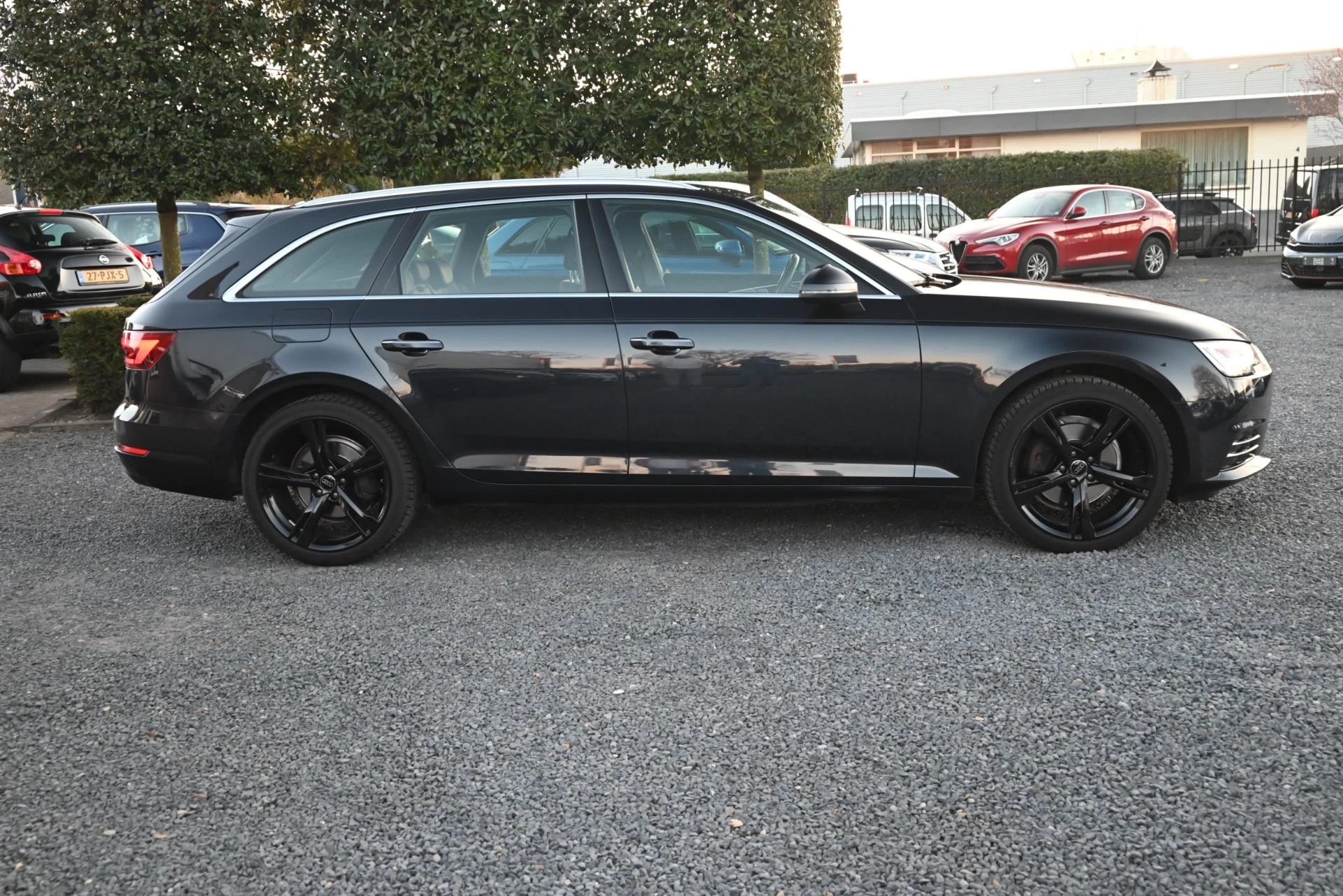 Hoofdafbeelding Audi A4