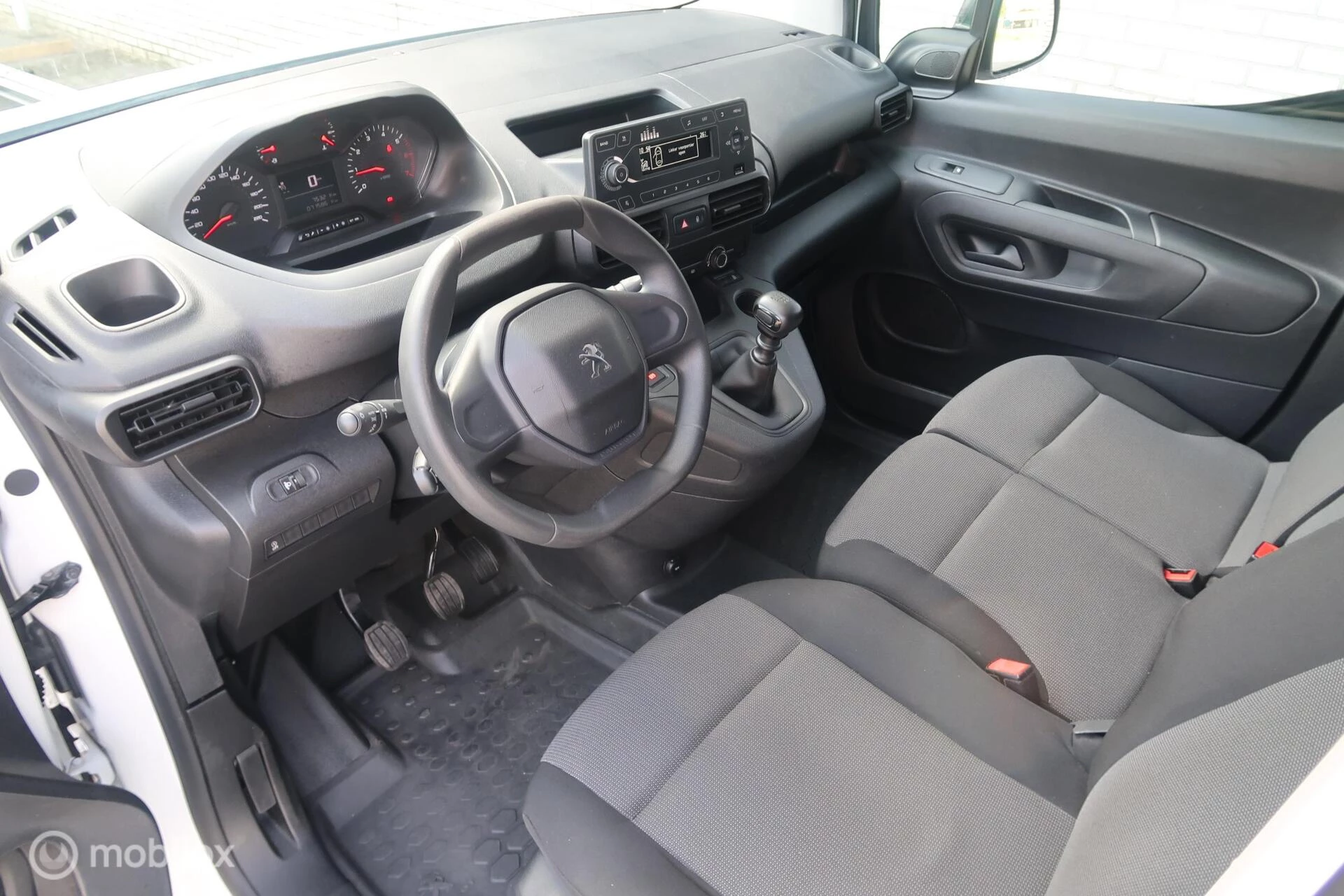 Hoofdafbeelding Peugeot Partner