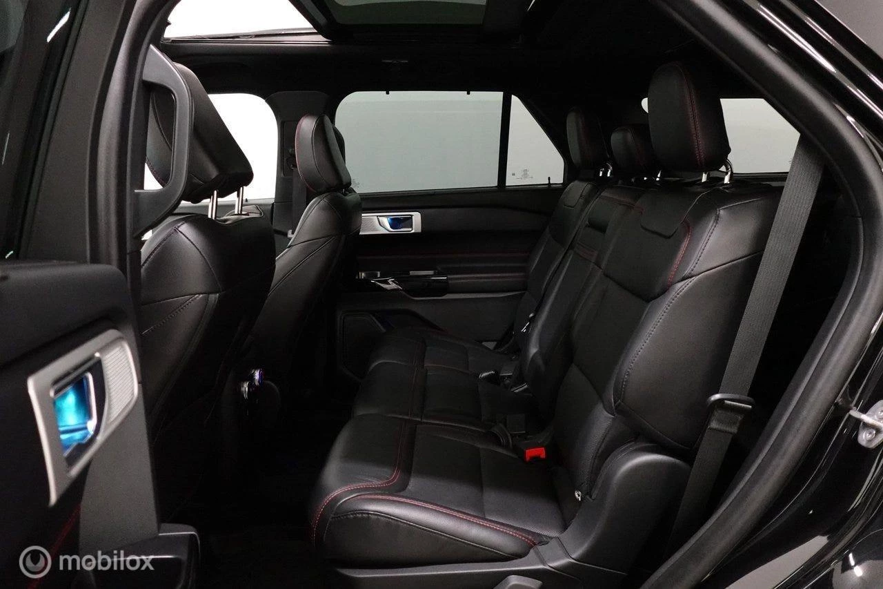 Hoofdafbeelding Ford Explorer