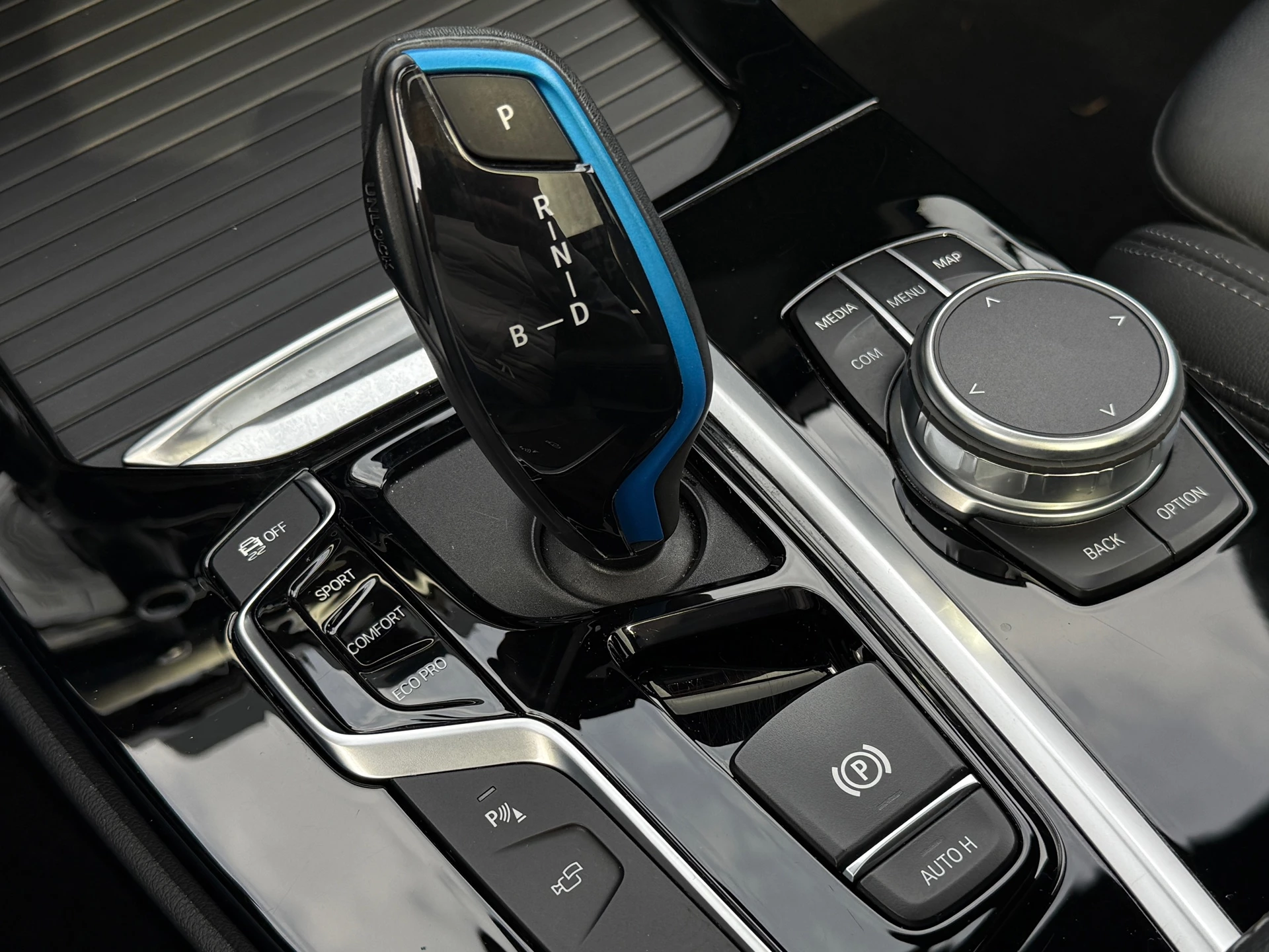 Hoofdafbeelding BMW iX3