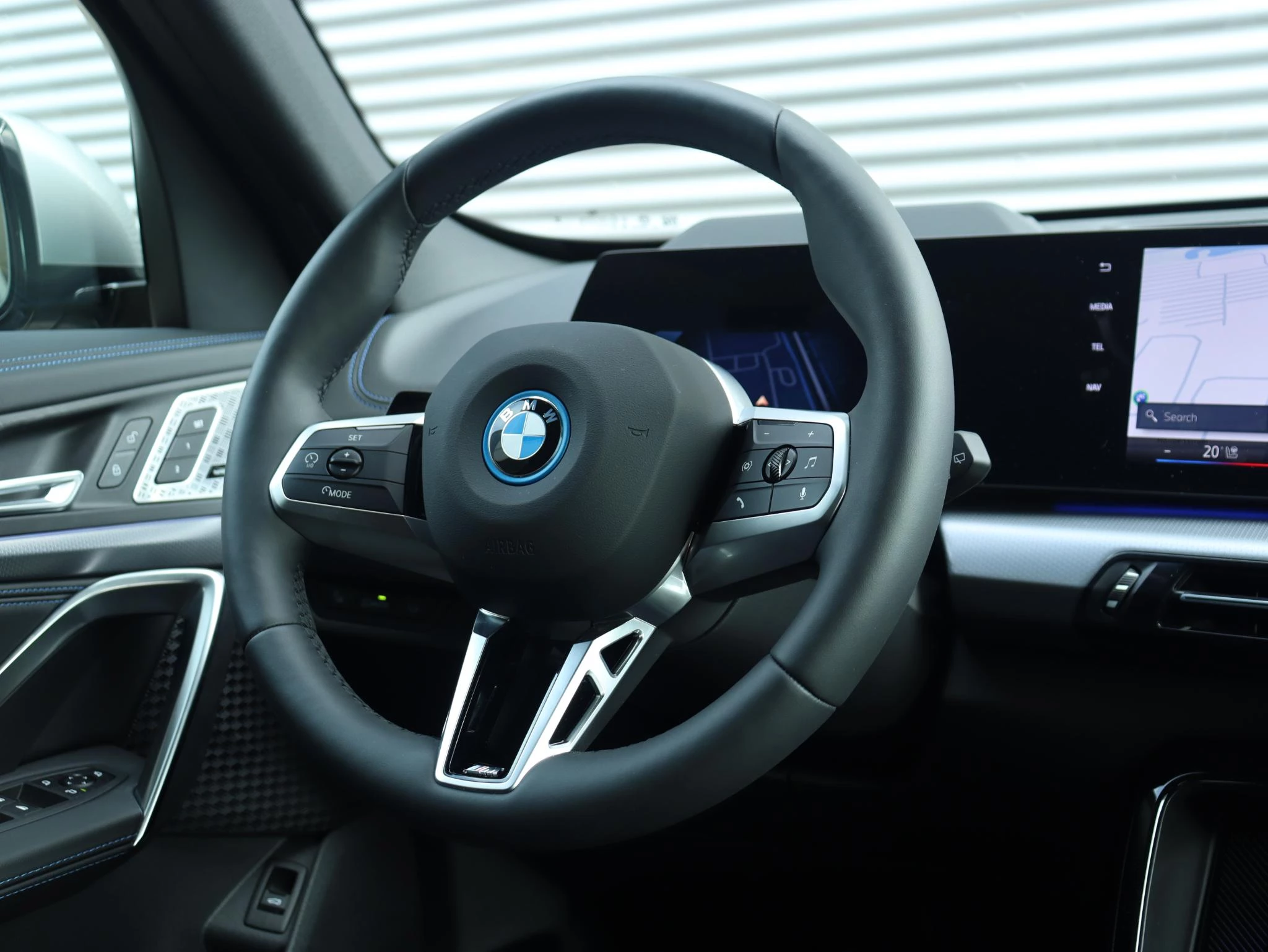 Hoofdafbeelding BMW iX1
