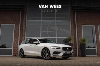 Hoofdafbeelding Volvo V60 Volvo V60 2.0 B3 Momentum Advantage | 1e eigenaar | BTW auto | Origineel NL | LED | Camera | 17 inch | Cruise-control | PDC | DAB | 163 pk | Lane assist | Rij-modus | Spotify