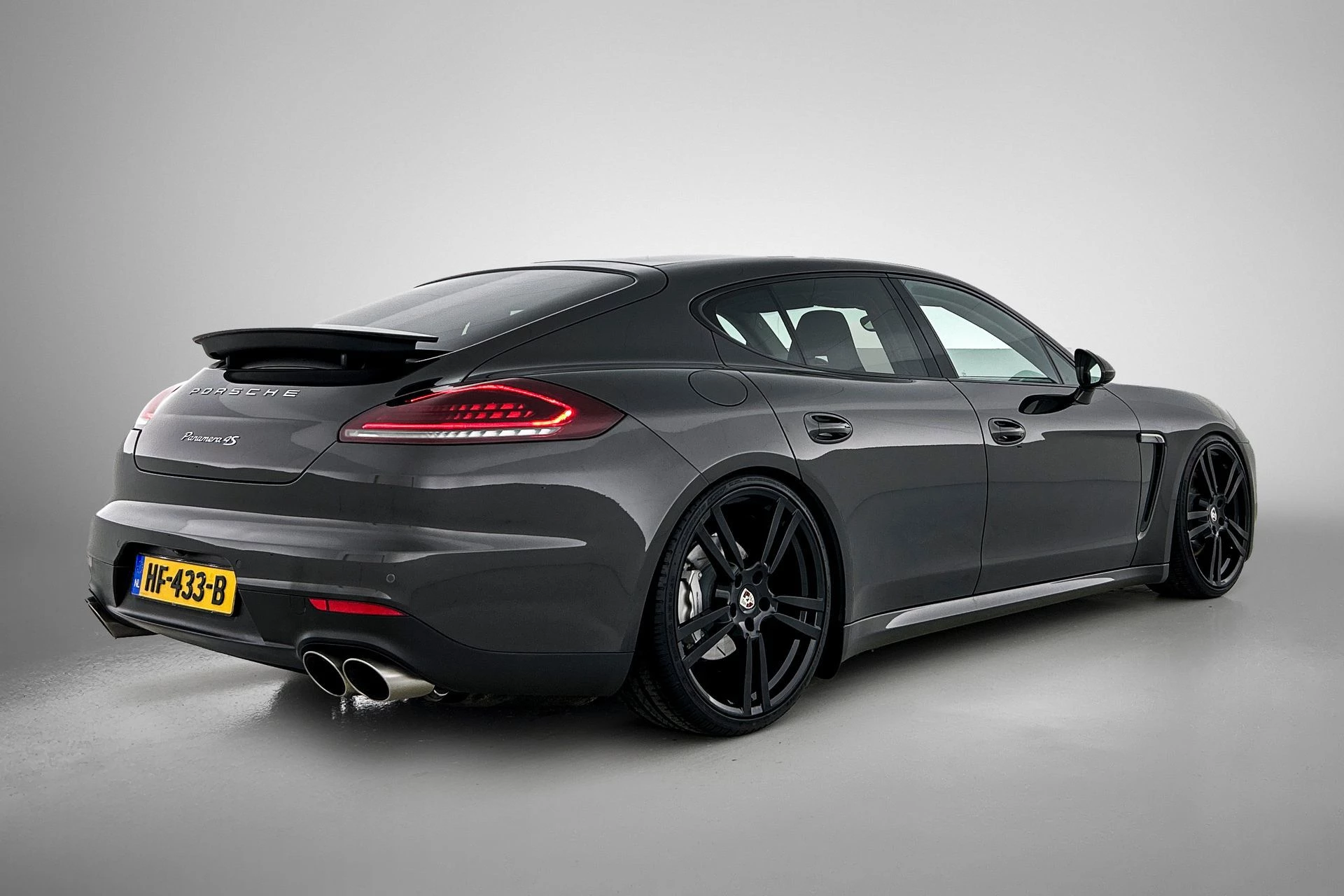 Hoofdafbeelding Porsche Panamera