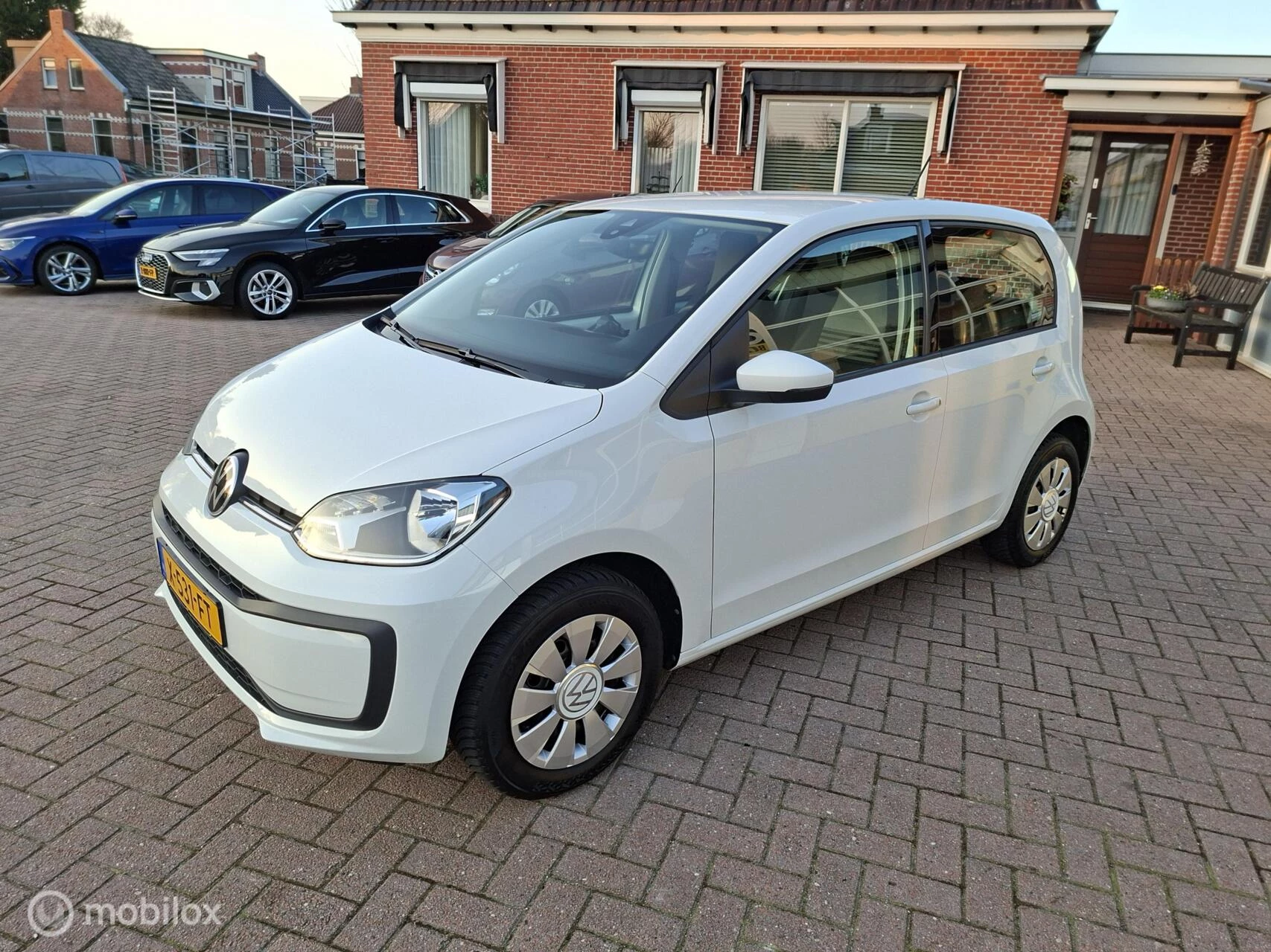 Hoofdafbeelding Volkswagen up!