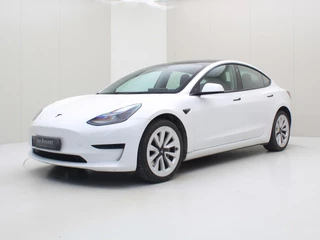 Hoofdafbeelding Tesla Model 3 Tesla Model 3 Standard RWD Plus UPGRADE 91,3% SoH [ AMD RYZEN+LFP-ACCU+WARMTEPOMP+AUTOPILOT+60 kWh+PREMIUM AUDIO ]