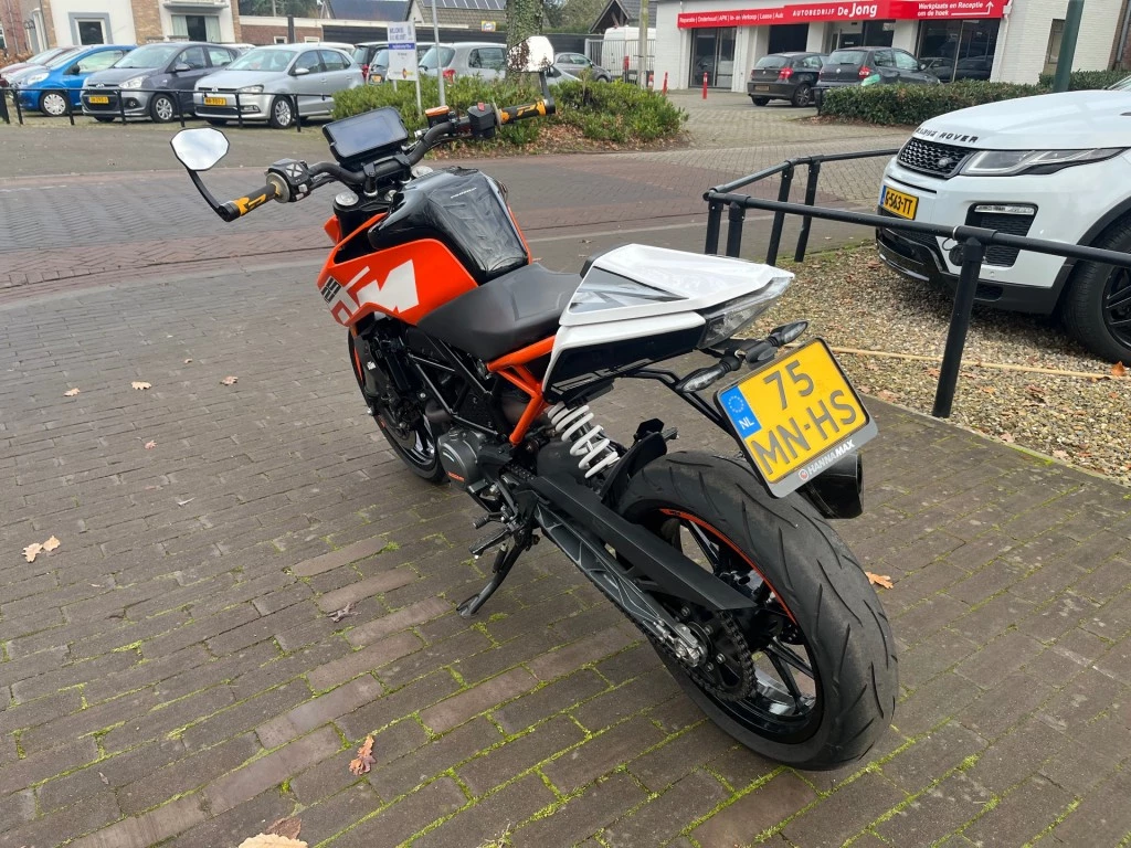 Hoofdafbeelding KTM 125