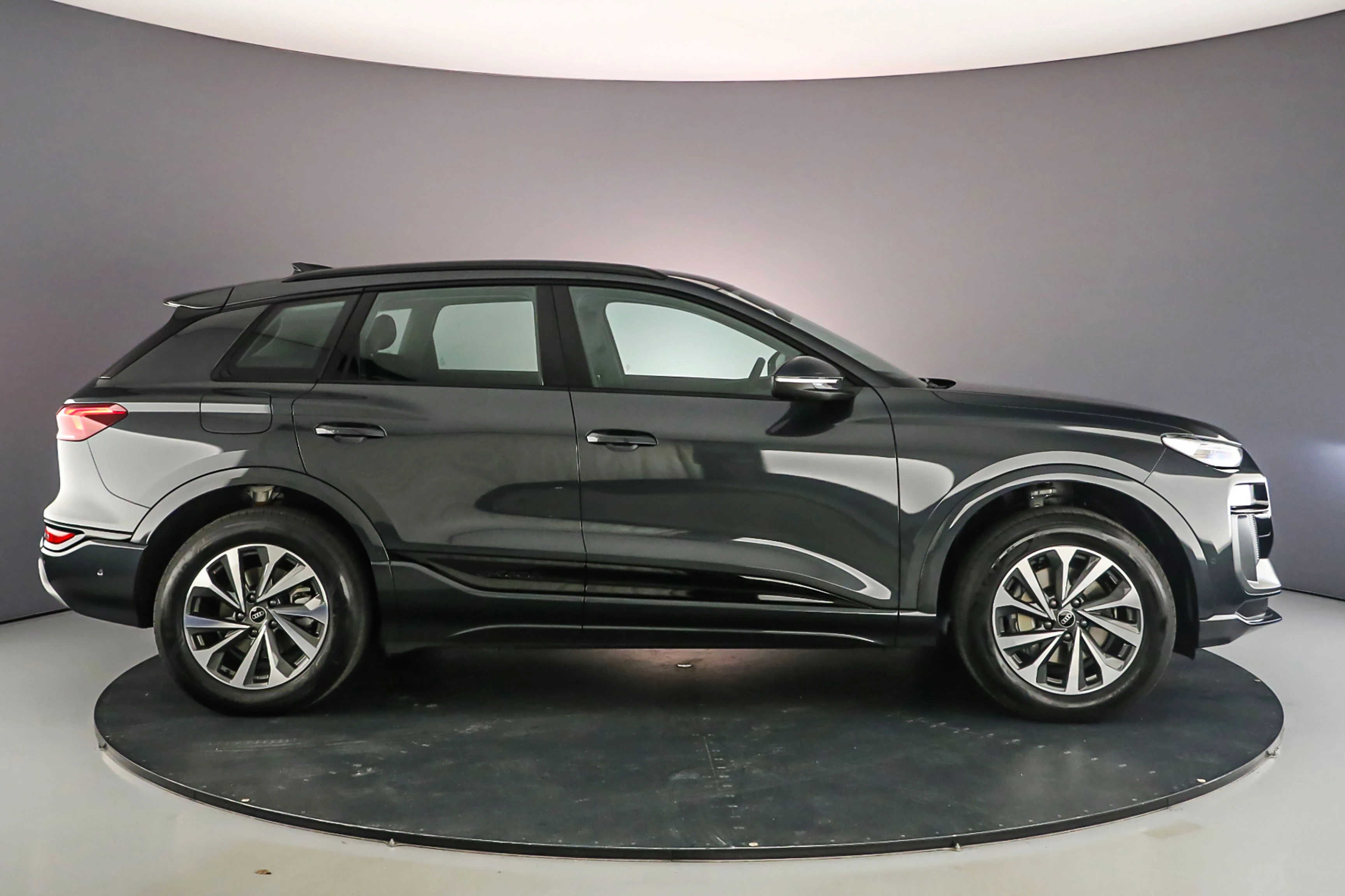 Hoofdafbeelding Audi Q6 e-tron