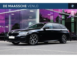 BMW 5 Serie Touring 520i High Executive M Sport Automaat / Panoramadak / Trekhaak / Laserlight / Achteruitrijcamera / M Sportonderstel / Head-Up / Stuurverwarming