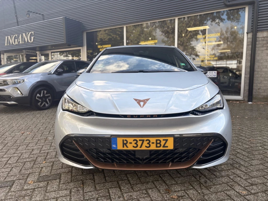 Hoofdafbeelding CUPRA Born