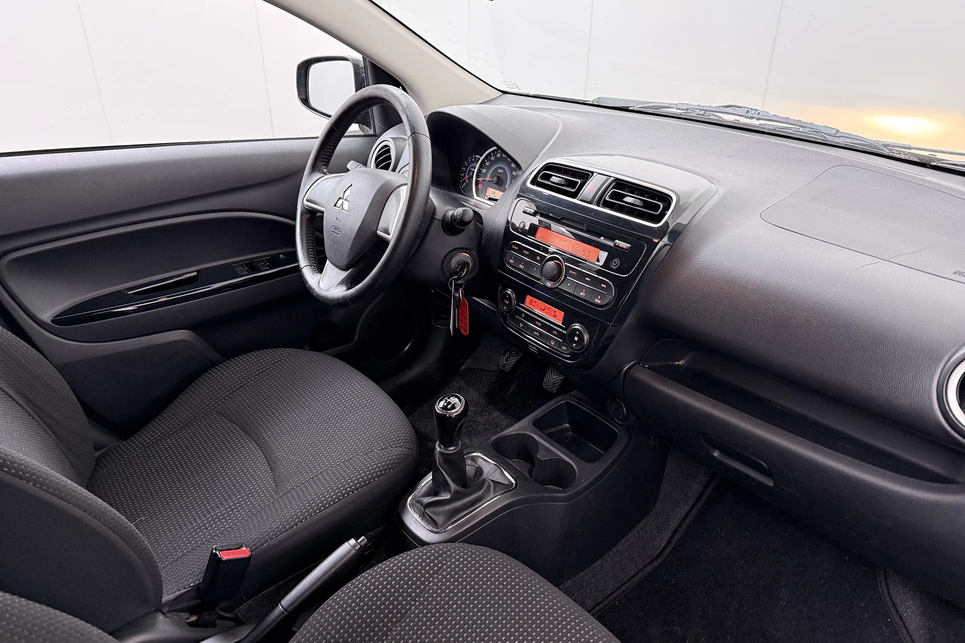 Hoofdafbeelding Mitsubishi Space Star