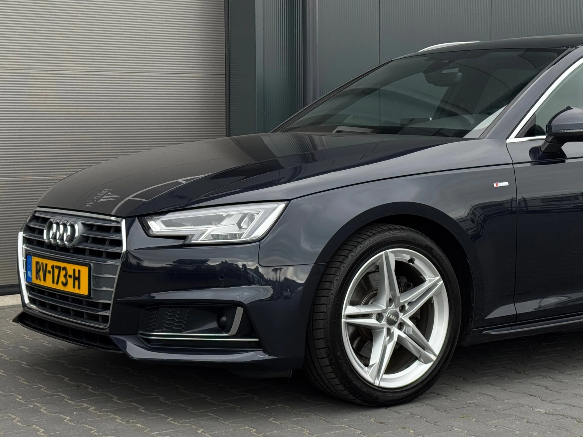 Hoofdafbeelding Audi A4