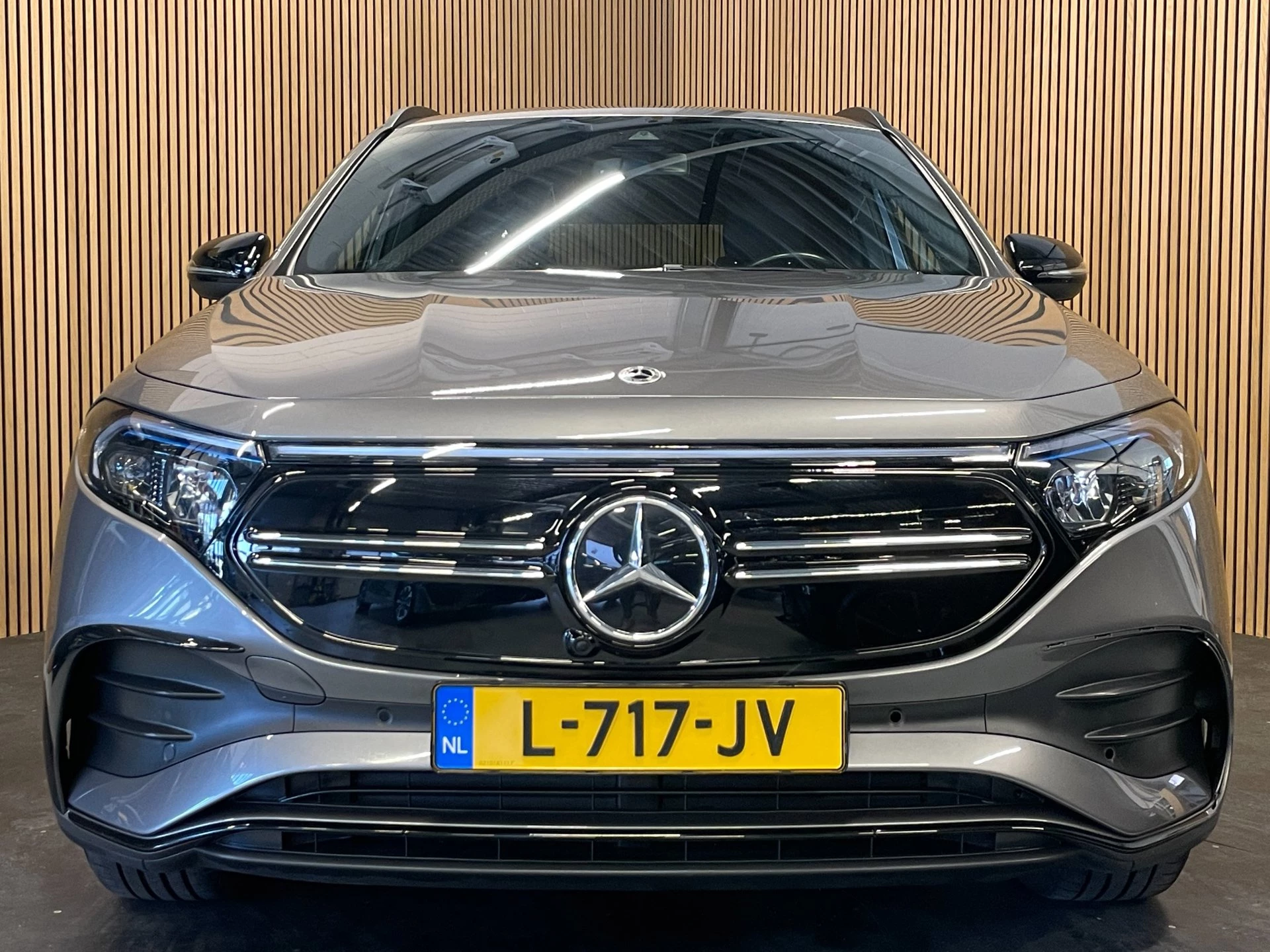 Hoofdafbeelding Mercedes-Benz EQA