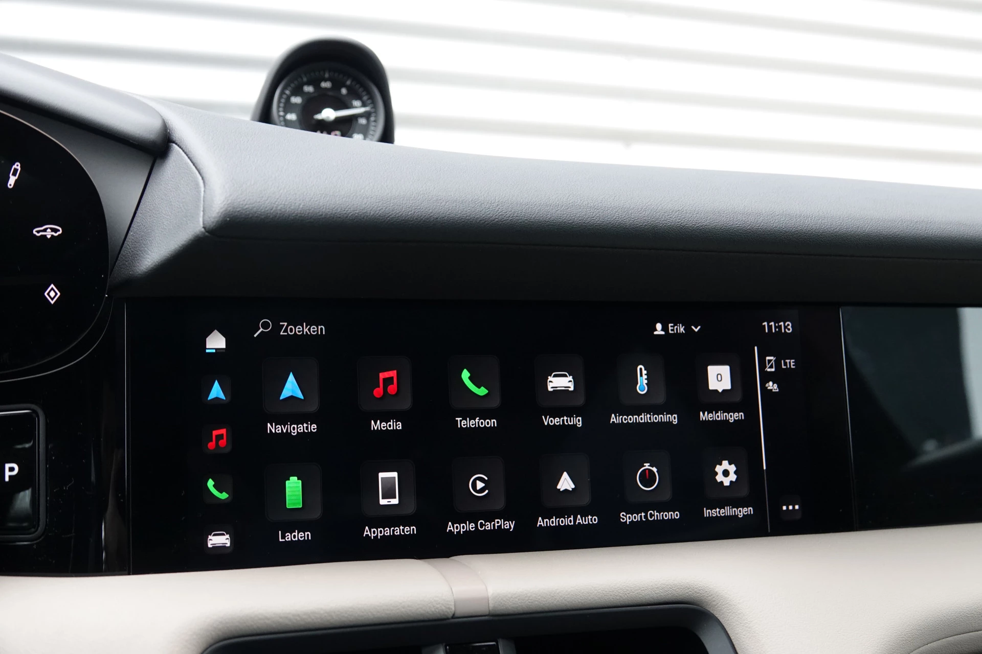 Hoofdafbeelding Porsche Taycan